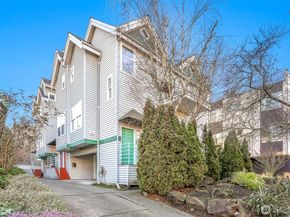 407 N 49th Street A, Seattle WA 98103