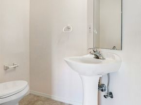 407 N 49th Street A, Seattle WA 98103