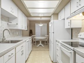 1610 NE 140th Street N3, Seattle WA 98125