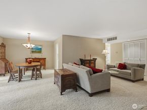 1610 NE 140th Street N3, Seattle WA 98125