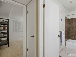 1610 NE 140th Street N3, Seattle WA 98125