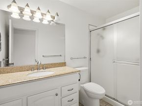 1610 NE 140th Street N3, Seattle WA 98125