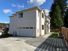 7612 129th Avenue SE, Newcastle WA 98056
