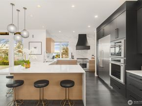 6504 103rd Avenue NE, Kirkland WA 98033