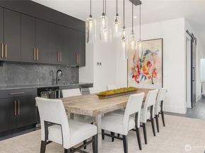 6504 103rd Avenue NE, Kirkland WA 98033