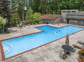 6582 137th Avenue NE 414, Redmond WA 98052