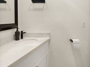 6582 137th Avenue NE 414, Redmond WA 98052