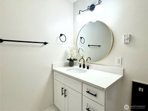 9500 Rainer Avenue S 212, Seattle WA 98118