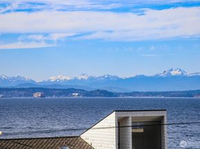 5064 Beach Drive SW, Seattle WA 98136