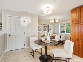 5064 Beach Drive SW, Seattle WA 98136