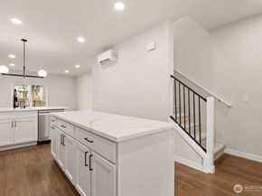 16823 Alder Way G2, Lynnwood WA 98037