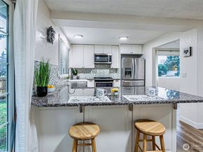 2419 SW 319th Place, Federal Way WA 98023