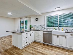 2419 SW 319th Place, Federal Way WA 98023