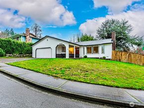 2419 SW 319th Place, Federal Way WA 98023