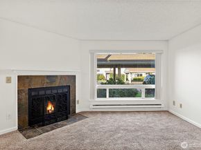 1215 S 237th Lane 1308, Des Moines WA 98198