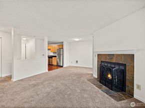 1215 S 237th Lane 1308, Des Moines WA 98198