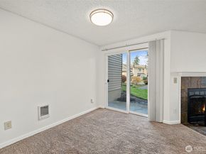 1215 S 237th Lane 1308, Des Moines WA 98198