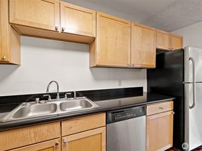 1215 S 237th Lane 1308, Des Moines WA 98198