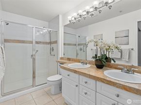 2220 132nd Avenue SE A214, Bellevue WA 98005