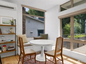 1706 Alki Avenue SW B, Seattle WA 98116