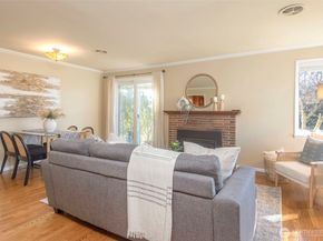 865 NW 75th Street, Seattle WA 98117