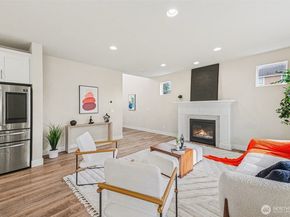 4026 215th Place SE, Bothell WA 98021