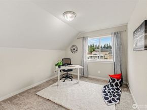 4026 215th Place SE, Bothell WA 98021