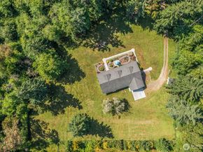 19840 Vashon Highway SW, Vashon WA 98070