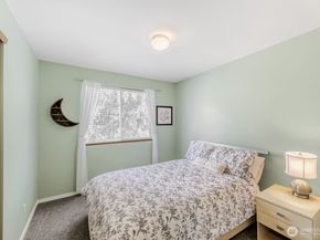 4931 9th Avenue W, Everett WA 98203