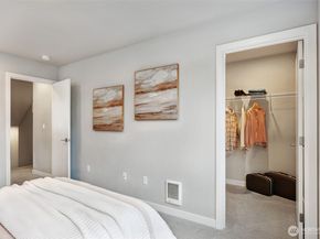 3660 Courtland Place S, Seattle WA 98144