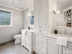 21319 NE 101st Court, Redmond WA 98053