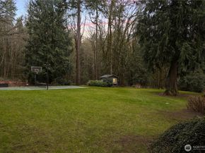 21319 NE 101st Court, Redmond WA 98053