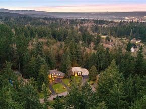 21319 NE 101st Court, Redmond WA 98053