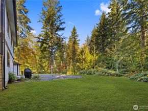 7610 220th Avenue NE, Redmond WA 98053