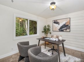 7610 220th Avenue NE, Redmond WA 98053