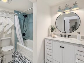 7610 220th Avenue NE, Redmond WA 98053