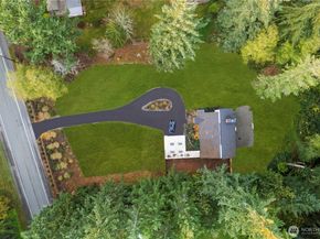 7610 220th Avenue NE, Redmond WA 98053