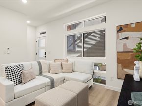 6546 A Latona Avenue NE, Seattle WA 98115