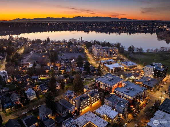 6546 A Latona Avenue NE, Seattle WA 98115