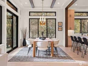 7329 151st Avenue NE, Redmond WA 98052