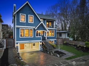 3710 NE 41st Street, Seattle WA 98105