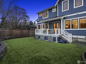 3710 NE 41st Street, Seattle WA 98105