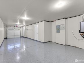 3511 NE 146th Place, Lake Forest Park WA 98155