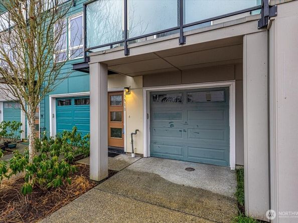 3511 NE 146th Place, Lake Forest Park WA 98155