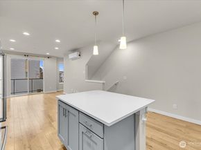 3511 NE 146th Place, Lake Forest Park WA 98155