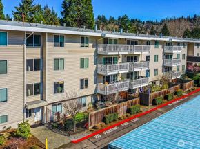 5021 Ripley Lane N 102, Renton WA 98056