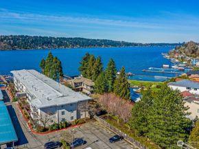 5021 Ripley Lane N 102, Renton WA 98056