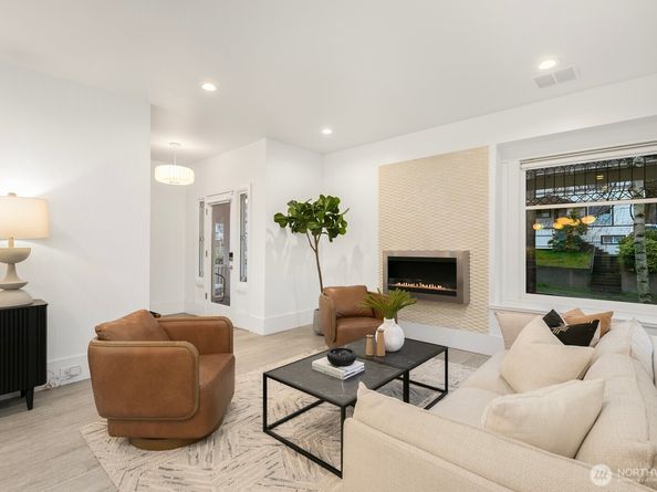 210 W McGraw Street, Seattle WA 98119