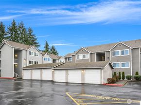 12602 109th Court NE G201, Kirkland WA 98034