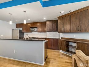 81 Clay Street 224, Seattle WA 98121